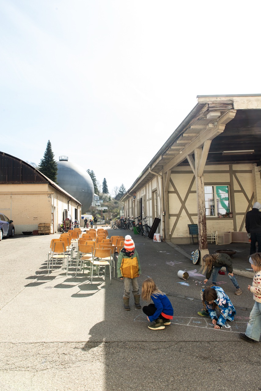Anlass auf dem Areal